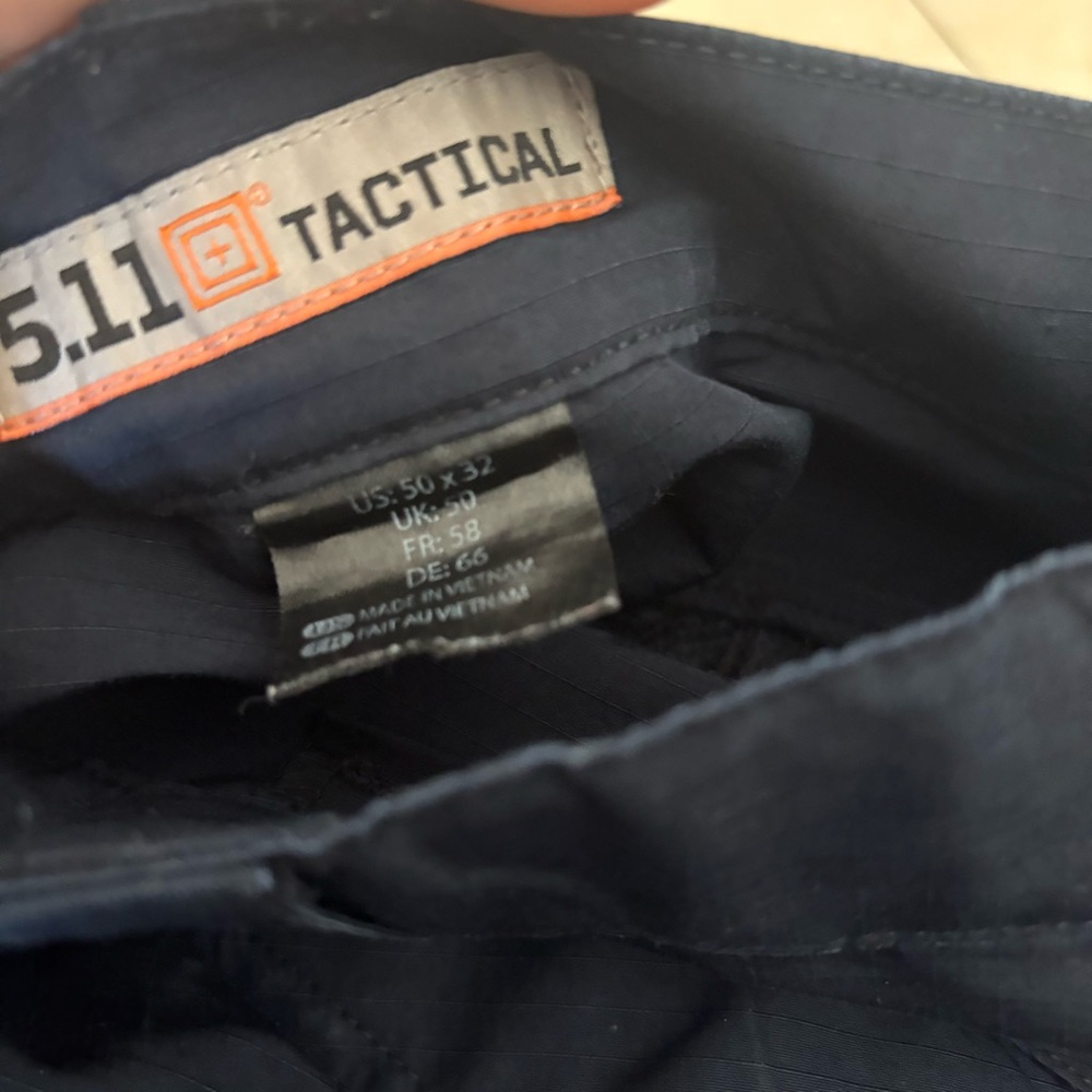 5.11 Tactical Size 50 LOT OF 6 mens Pants - Picture 13 of 15